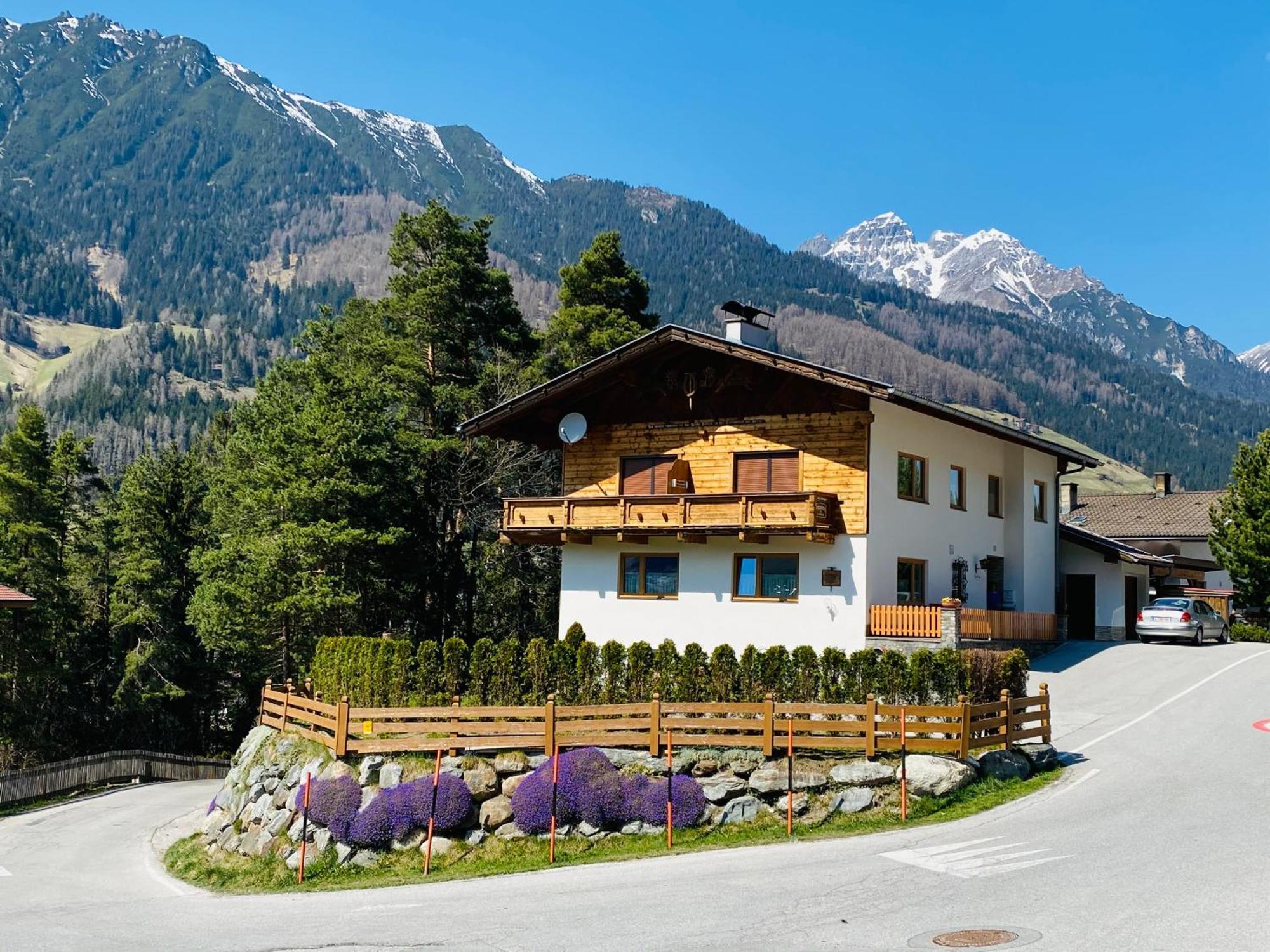 Haus Wildspitz Lägenhet Neustift im Stubaital Exteriör bild