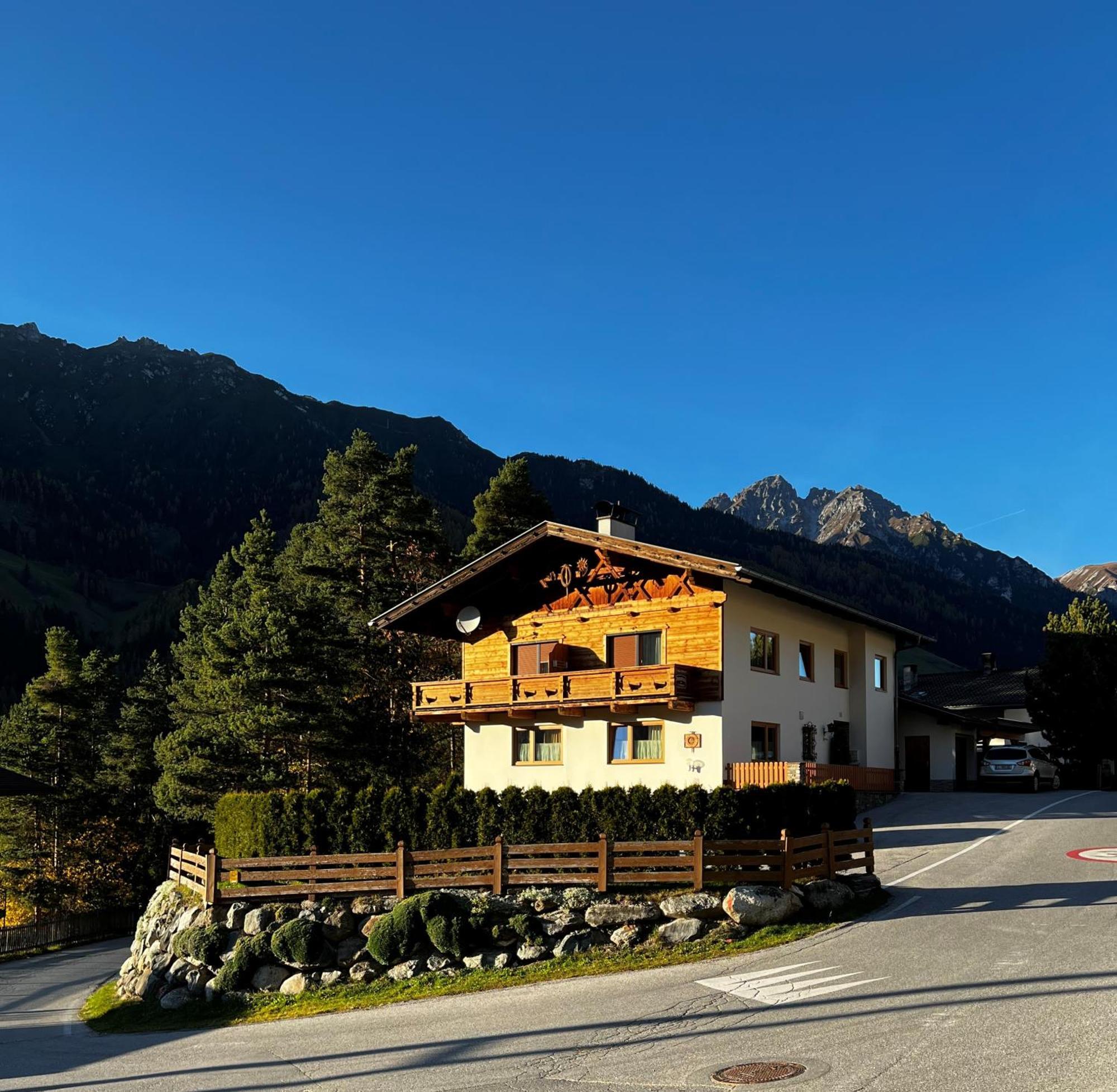 Haus Wildspitz Lägenhet Neustift im Stubaital Exteriör bild
